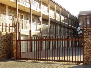 1 Bed Townhouse in Kempton Park Central
