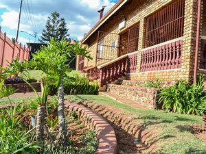 3 Bed House in Laudium