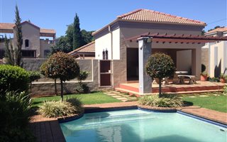 2 Bedroom Townhouse in Melrose Estate