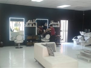 149 m² Commercial space in Gezina