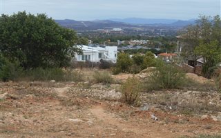 1417 m² Land available in Sterpark