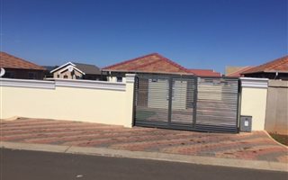 3 Bedroom House in Alveda
