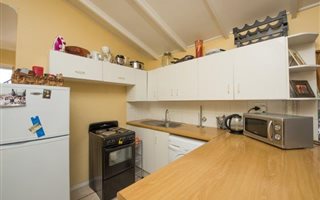 1 Bedroom Apartment in Newlands