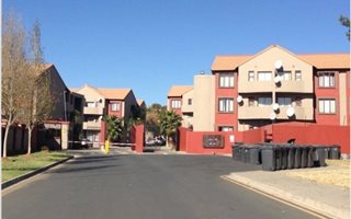 2 Bedroom Townhouse in Erand Gardens