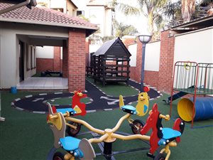2 Bed Apartment in Sunninghill