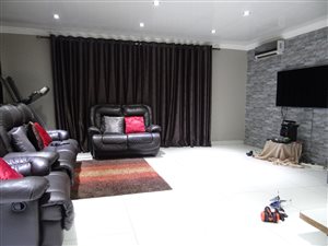 4 Bed House in New State Area