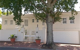 4 Bedroom House in Claremont Upper