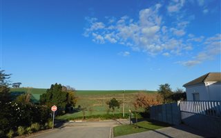 618 m² Land available in Caledon