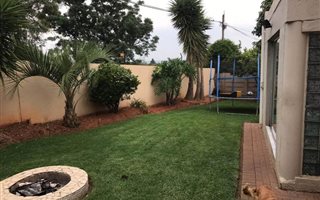 3 Bedroom House in Weltevreden Park