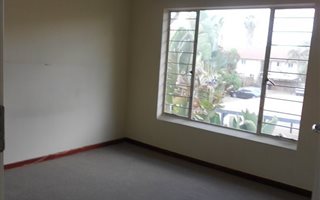 2 Bedroom Simplex in Willow Park Manor