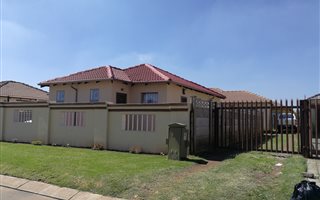 3 Bedroom House in Vanderbijlpark CE