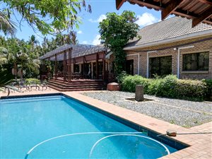 5 Bed House in Abbotsford