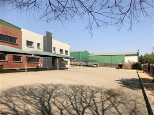 3645 m² Commercial space in Linbro Park