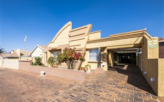 3 Bedroom House in Lenasia South