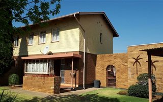 3 Bedroom House in Vanderbijlpark CE2
