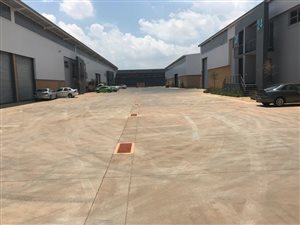 628 m² Industrial space in Pomona