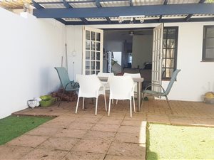 1 Bed Apartment in Manor Gardens