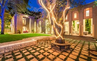 4 Bedroom House in Hyde Park