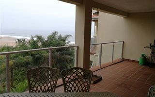 3 Bedroom Apartment in Illovo Beach