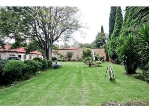1 Bed Garden Cottage in Saxonwold