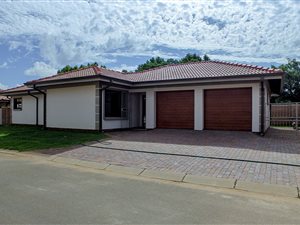 2 Bedroom Cluster in Comet