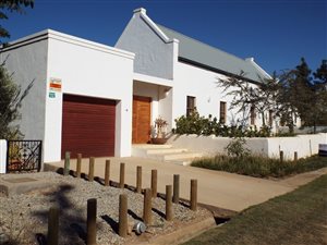 2 Bed House in McGregor