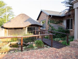 3 Bed House in Highveld