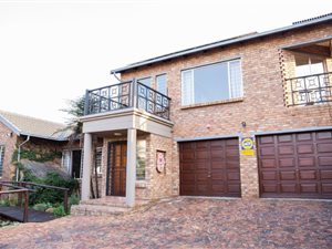 3 Bed House in Highveld