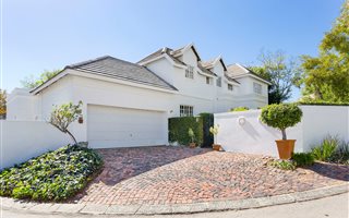 4 Bedroom Cluster in Magaliessig