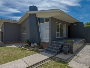 3 Bed House in Avondale