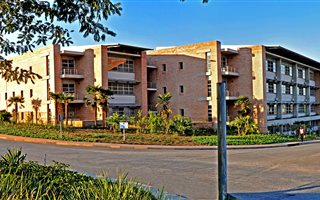 772 m² Commercial space in Riverside Park