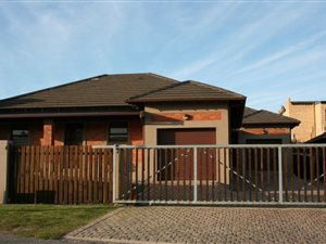 3 Bedroom House in Wavecrest