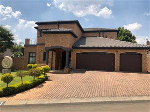 5 Bed House in Ruimsig