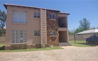 2 Bedroom Apartment in Baillie Park