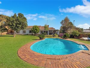 4 Bed House in Kelvin