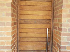 2 Bedroom Apartment in Monument Park
