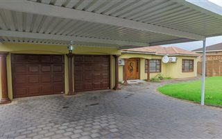 4 Bedroom House in Birdswood