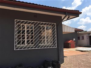 250 m² Office Space in Edenvale