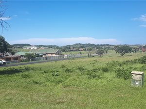 1036 m² Land available in Kaysers Beach