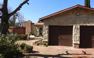 4 Bedroom House in Wilkoppies