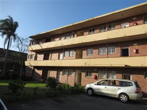 2 Bed Apartment in Pinetown Central