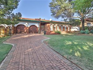 4 Bed House in Eldoraigne
