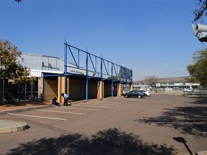 2474 m² Industrial space in Montana Park