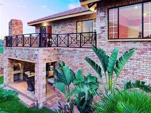 4 Bed Duplex in Ruimsig