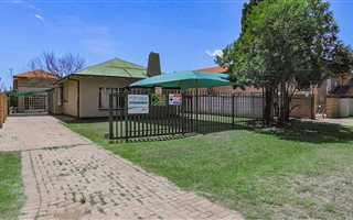 4 Bedroom House in Die Bult