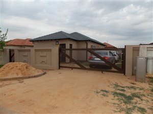 3 Bed House in The Orchards