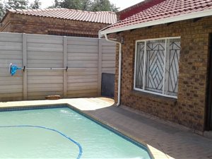 3 Bed House in Minnebron