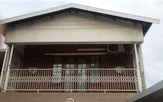 7 Bedroom House in Springfield Park