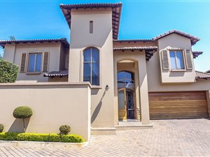 3 Bed Cluster in Bedfordview