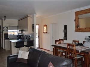 3 Bedroom Townhouse in Glenroy Park